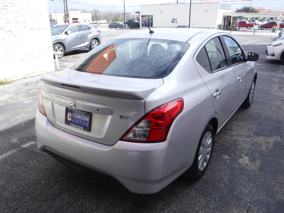 2019 Nissan Versa 1.6 SV Sedan