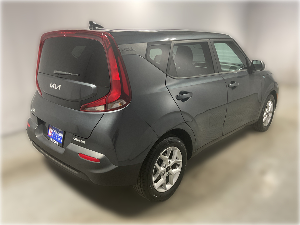 2022 Kia Soul LX CVT
