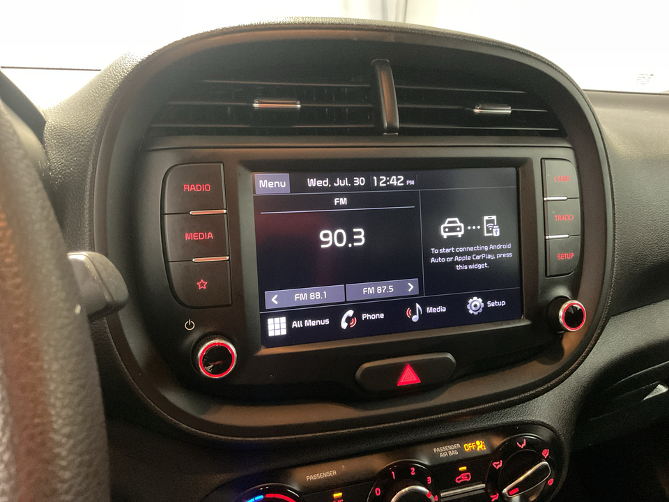 2022 Kia Soul LX CVT