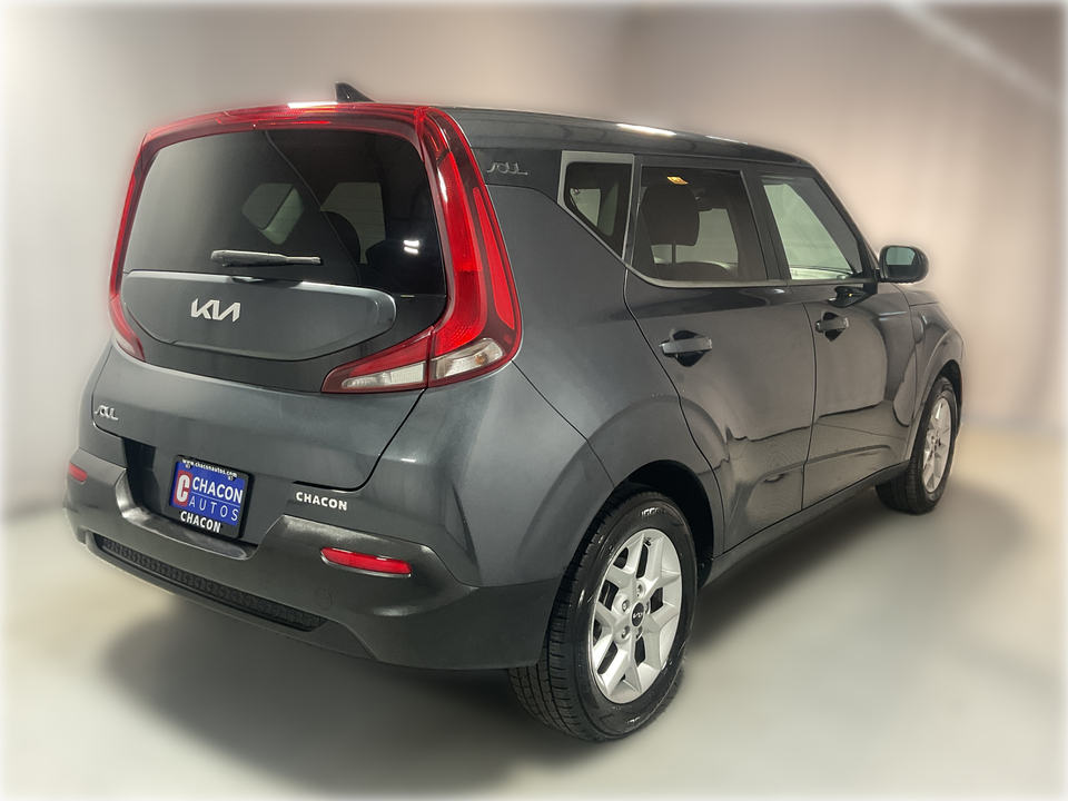2022 Kia Soul LX CVT