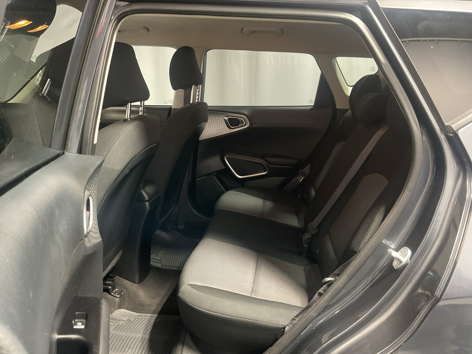 2022 Kia Soul LX CVT