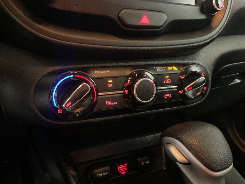 2022 Kia Soul LX CVT