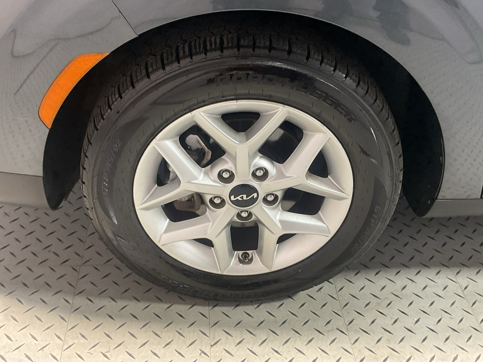 2022 Kia Soul LX CVT