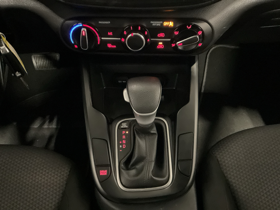 2022 Kia Soul LX CVT