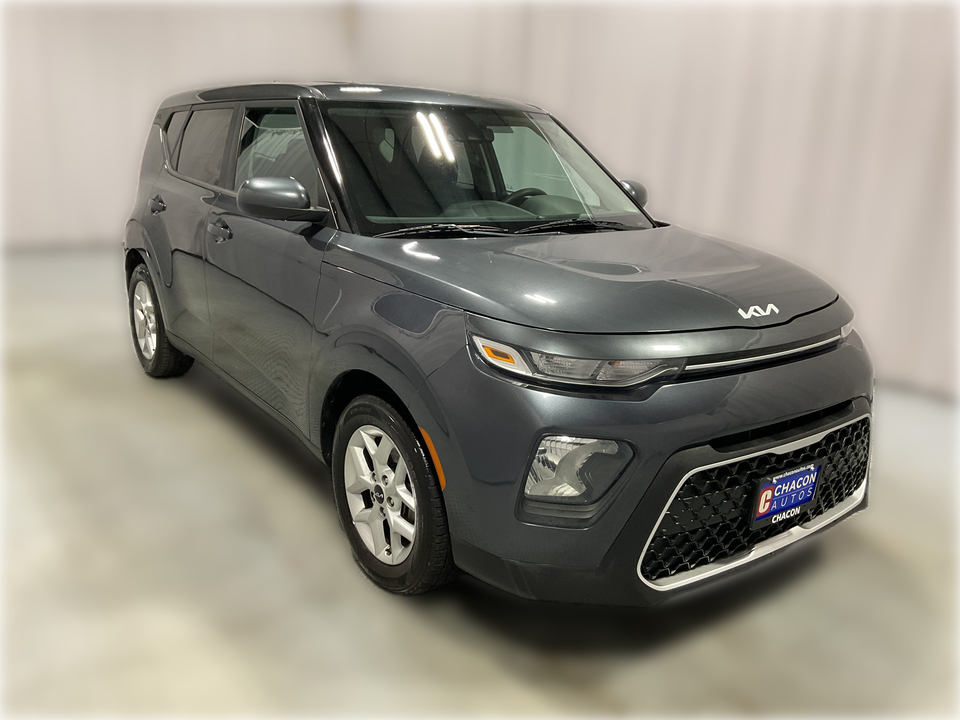 2022 Kia Soul LX CVT
