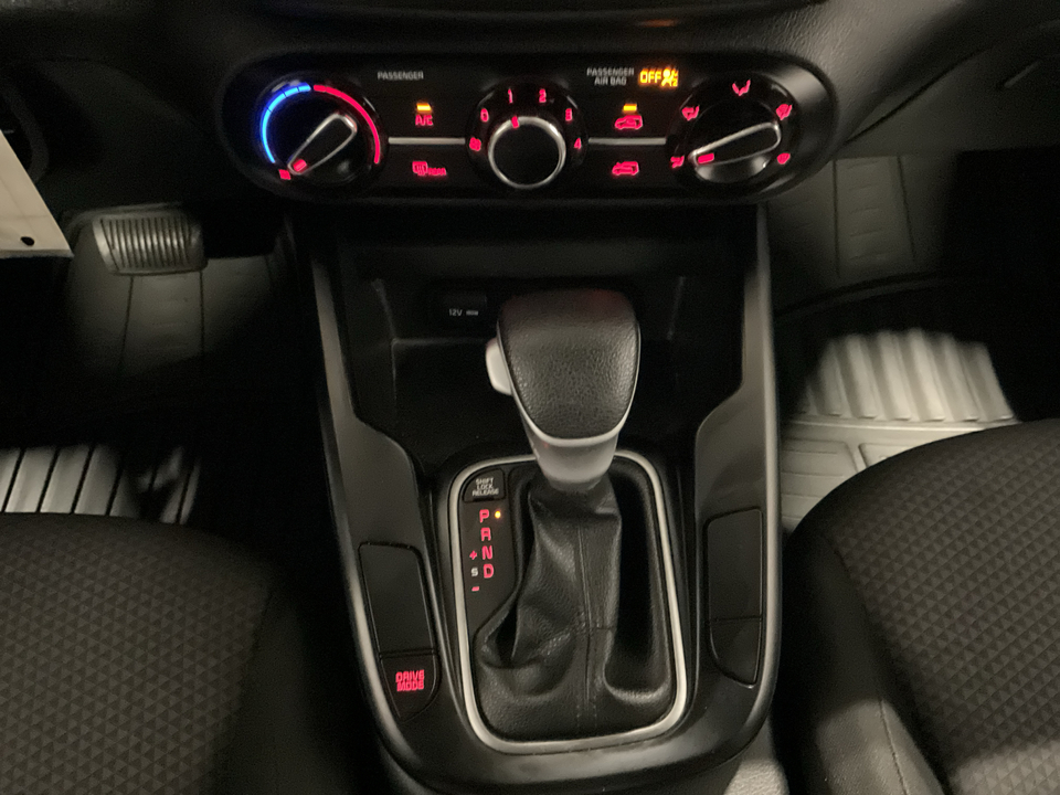 2022 Kia Soul LX CVT