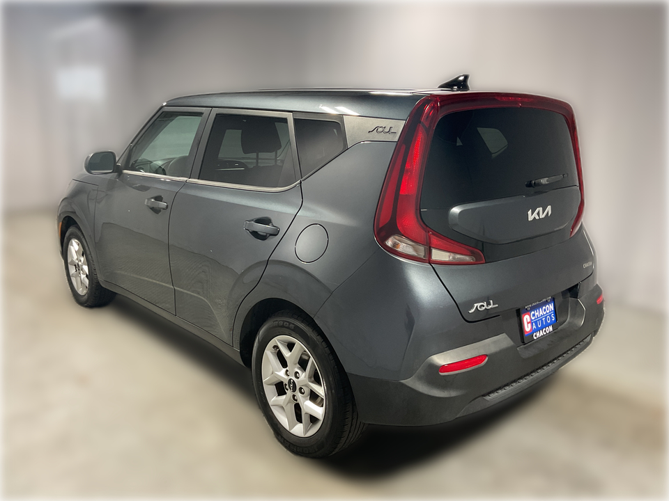 2022 Kia Soul LX CVT