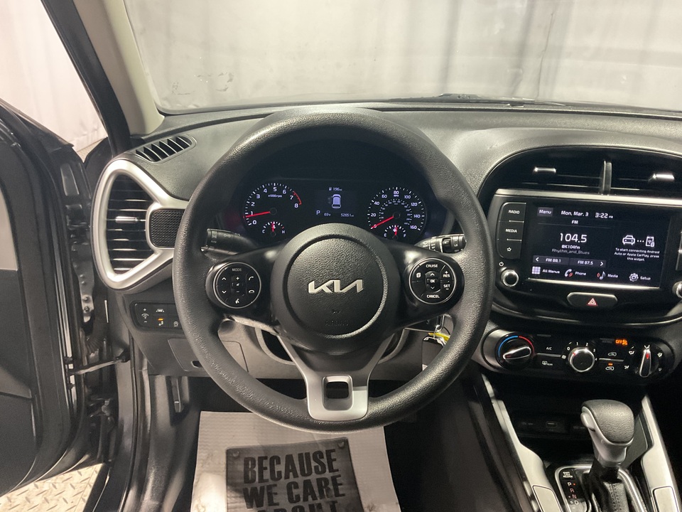 2022 Kia Soul LX CVT