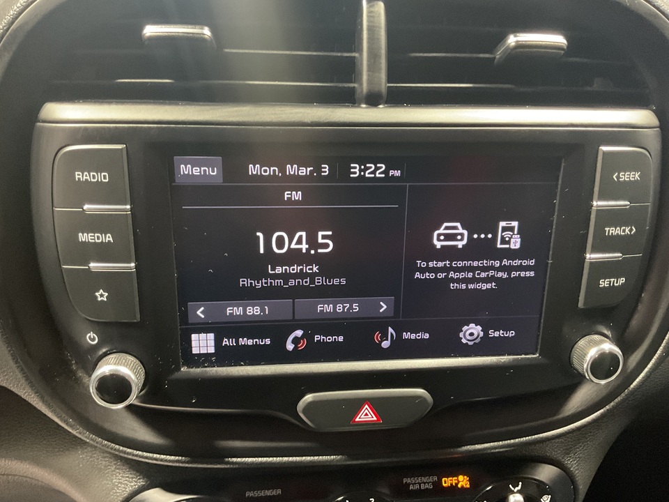 2022 Kia Soul LX CVT