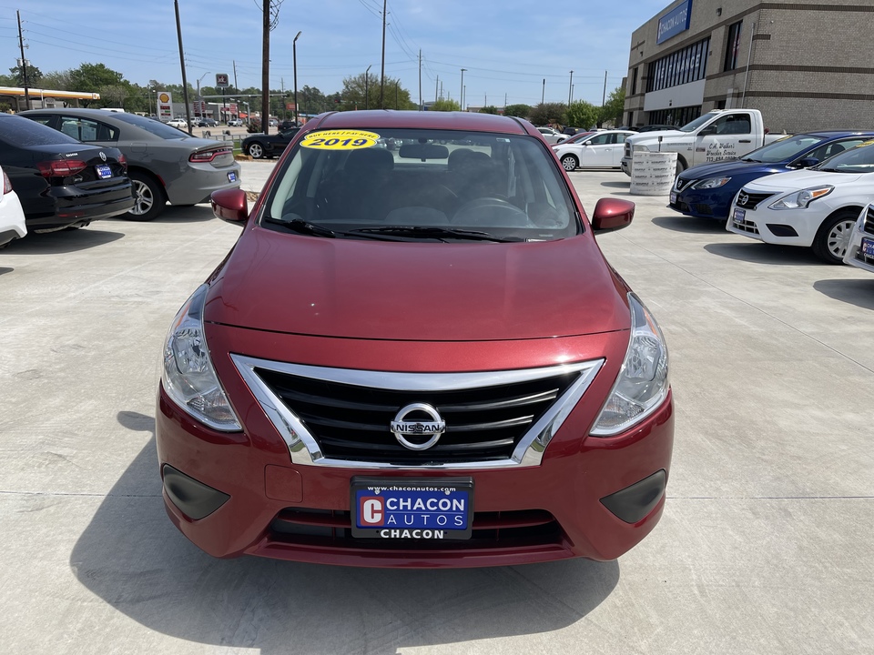 2019 Nissan Versa 1.6 SV Sedan