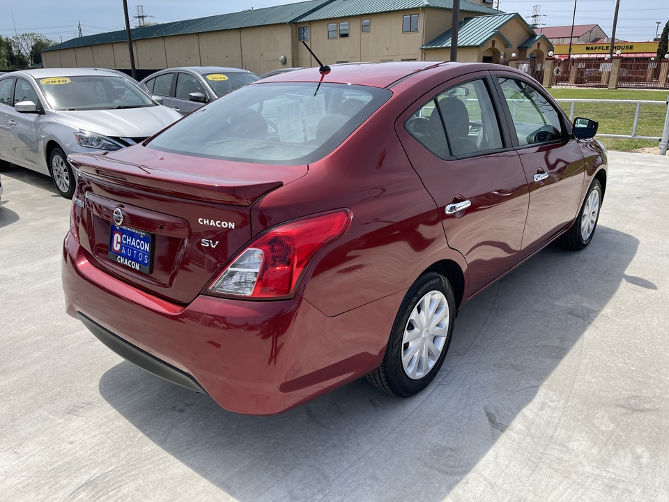 2019 Nissan Versa 1.6 SV Sedan