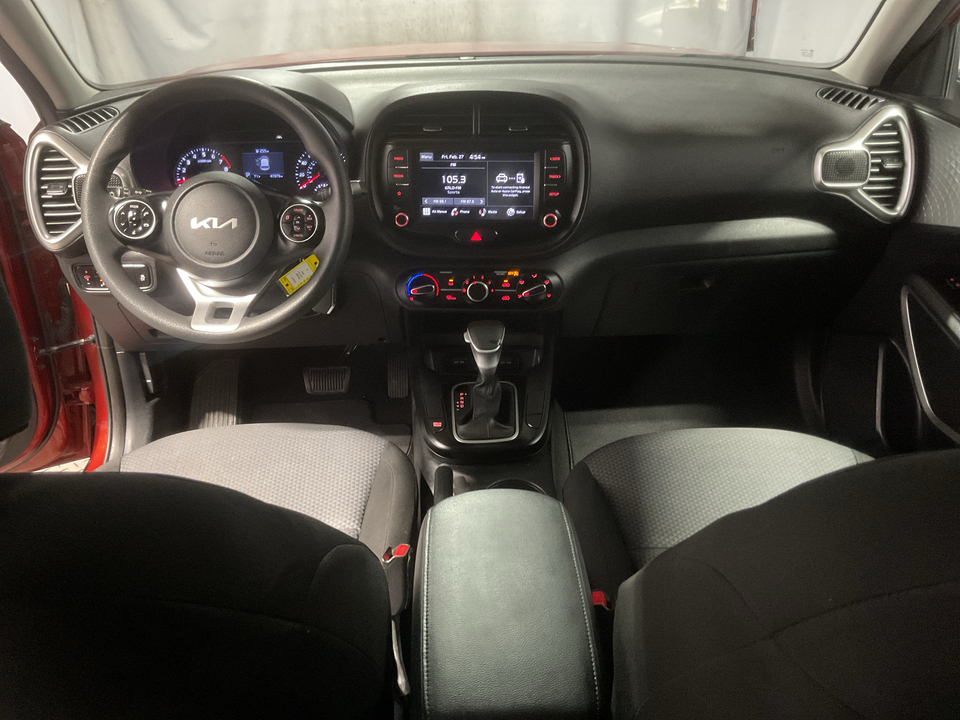 2022 Kia Soul LX CVT