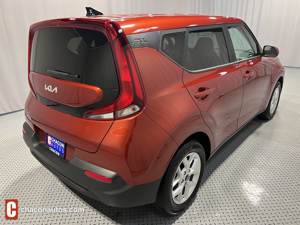 2022 Kia Soul LX CVT