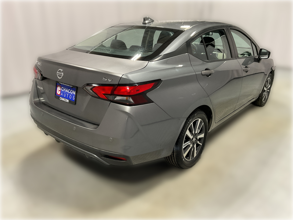 2022 Nissan Versa SV