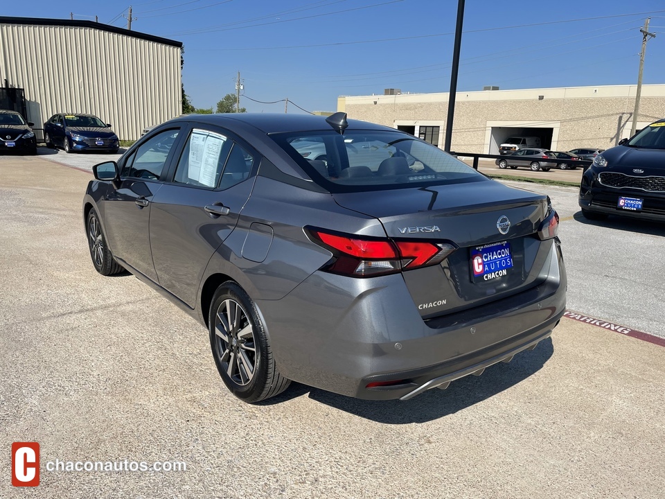 2021 Nissan Versa SV