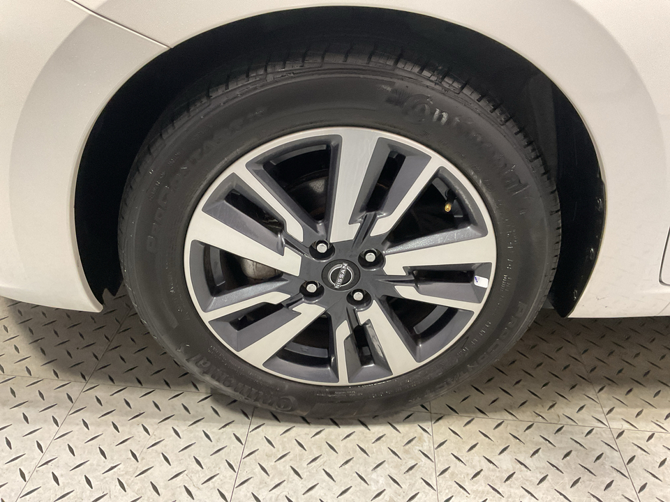 2024 Nissan Versa SV
