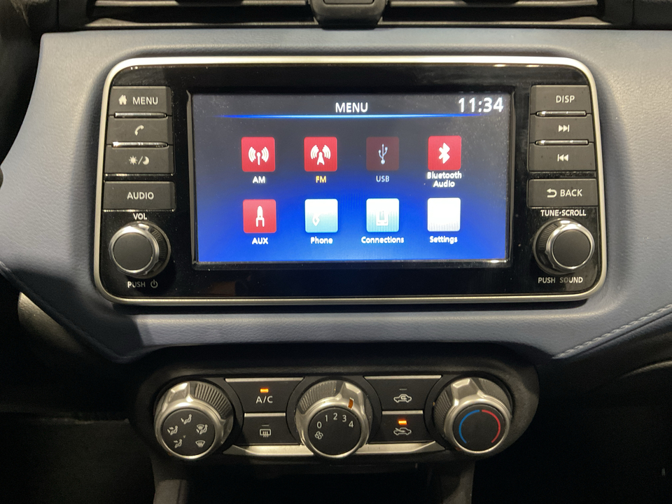 2024 Nissan Versa SV