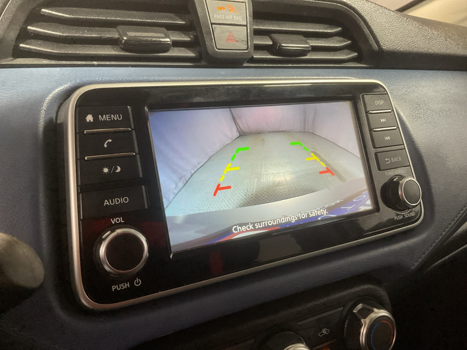 2023 Nissan Versa SV