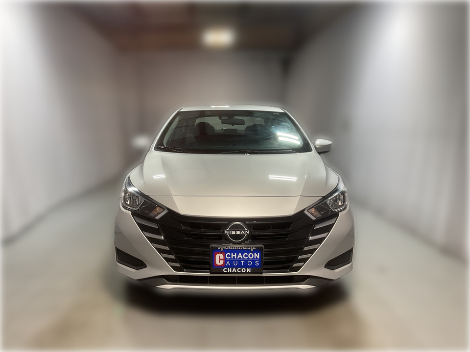 2023 Nissan Versa SV