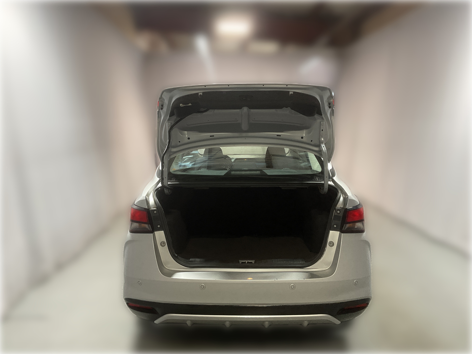 2023 Nissan Versa SV