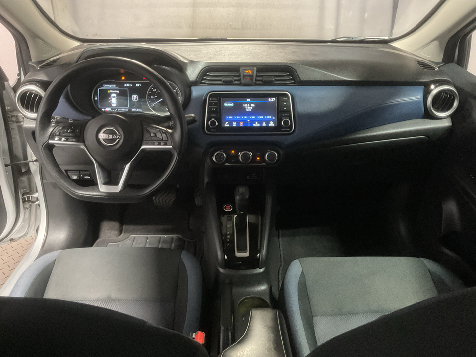 2023 Nissan Versa SV