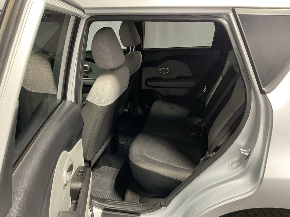 2016 Kia Soul Base 6A