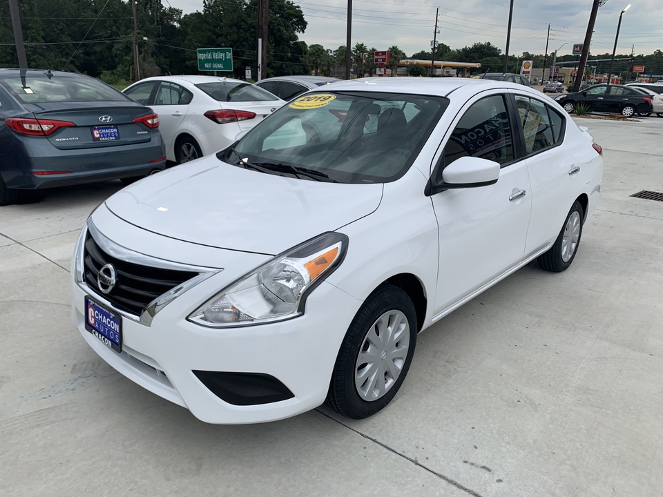2019 Nissan Versa 1.6 SV Sedan