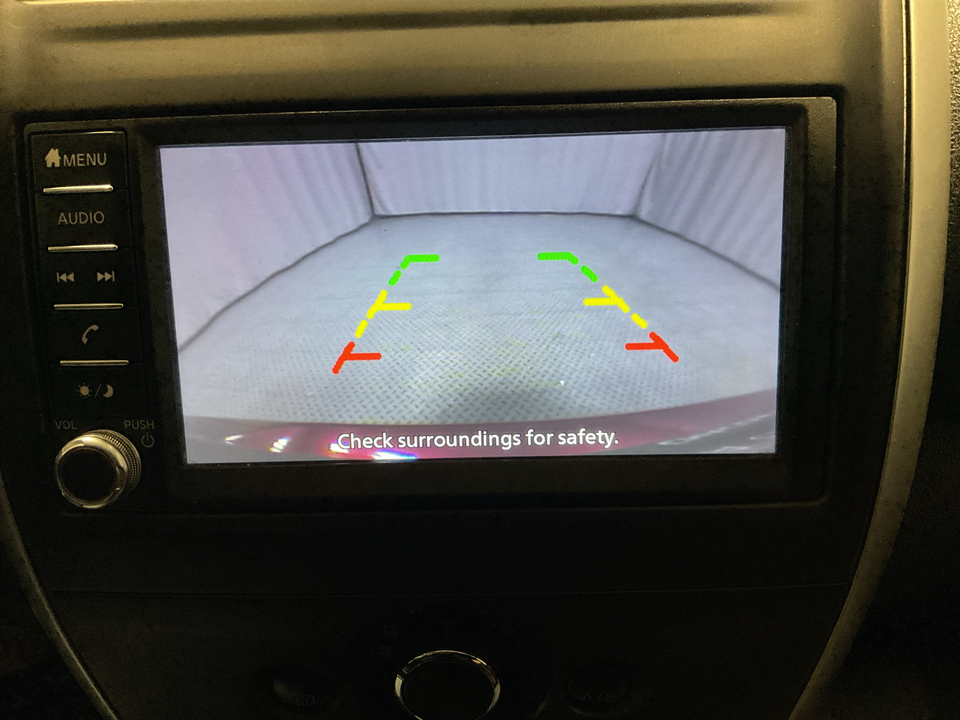 2019 Nissan Versa 1.6 SV Sedan