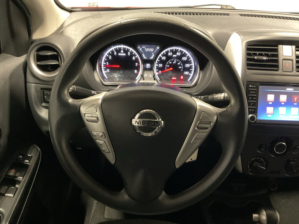 2019 Nissan Versa 1.6 SV Sedan