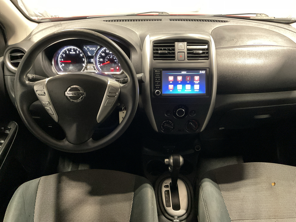 2019 Nissan Versa 1.6 SV Sedan