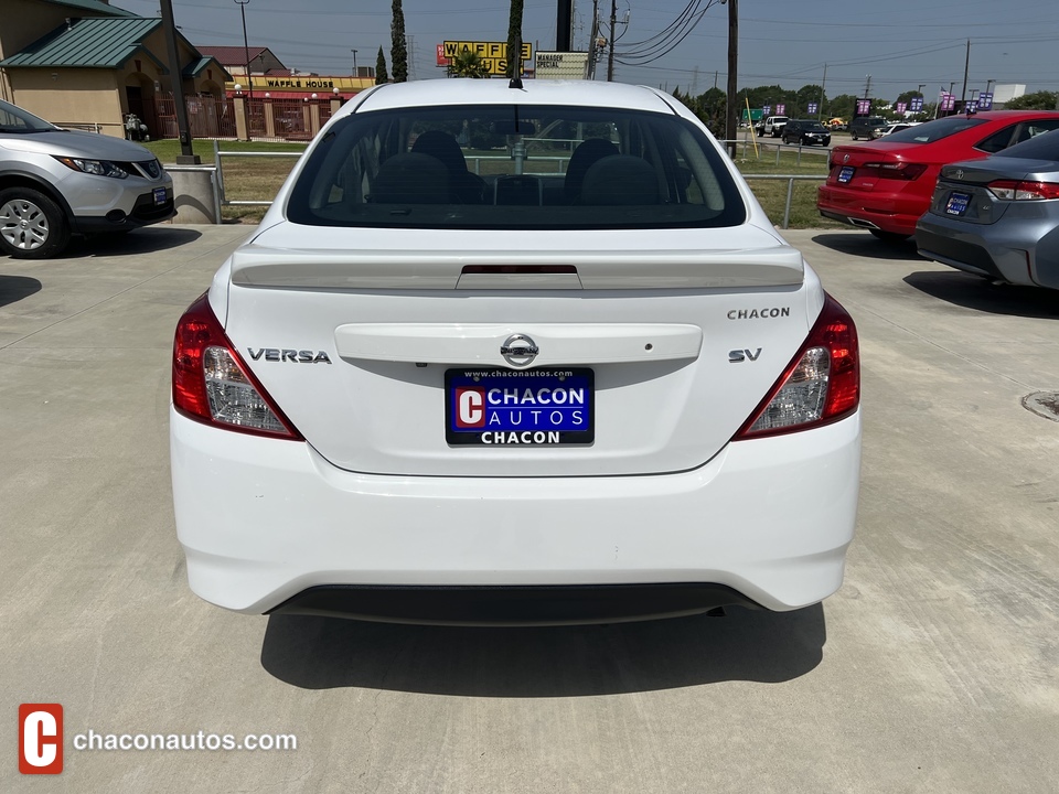 2019 Nissan Versa 1.6 SV Sedan