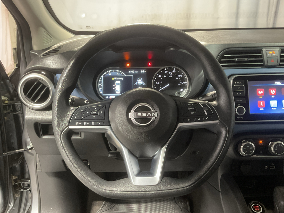 2025 Nissan Versa SV