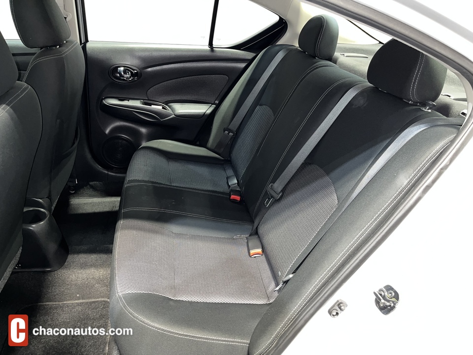 2019 Nissan Versa 1.6 SV Sedan