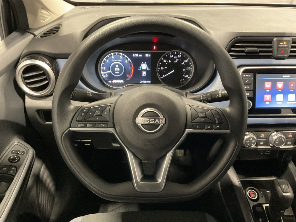 2025 Nissan Versa SV