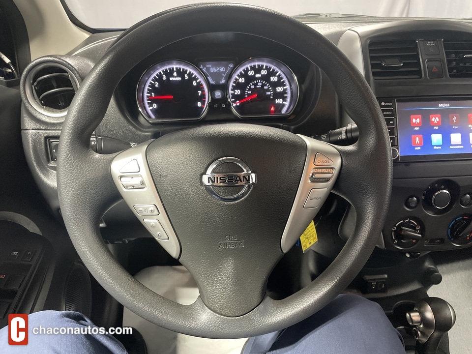 2019 Nissan Versa 1.6 SV Sedan