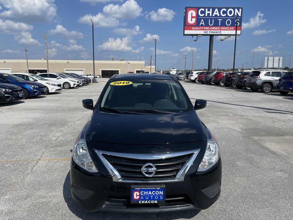 2019 Nissan Versa 1.6 S Plus