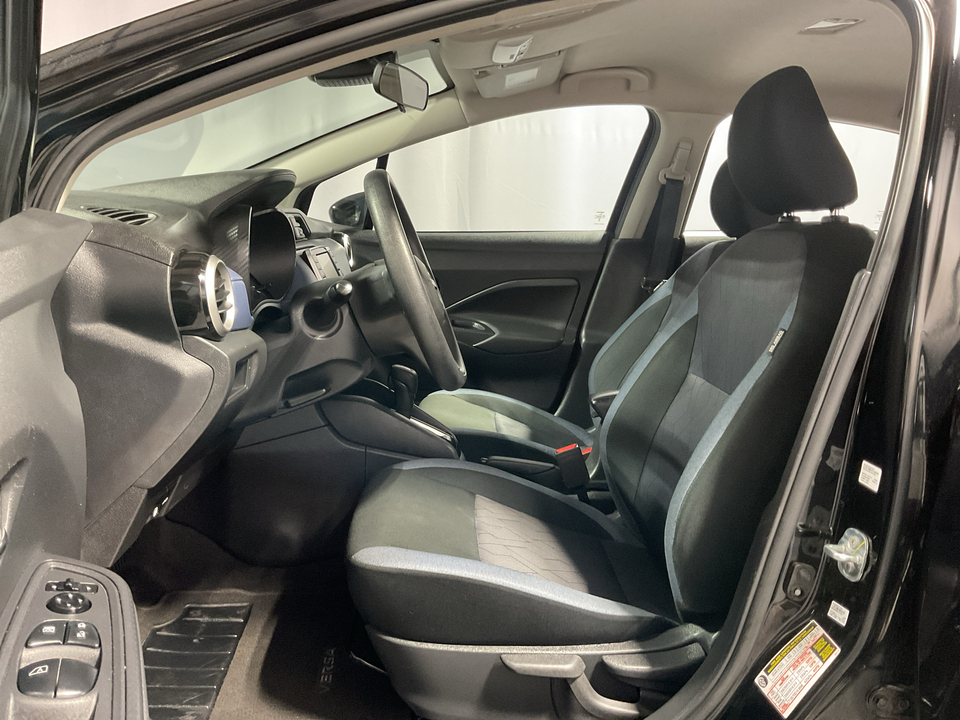 2024 Nissan Versa SV