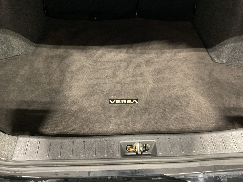 2024 Nissan Versa SV