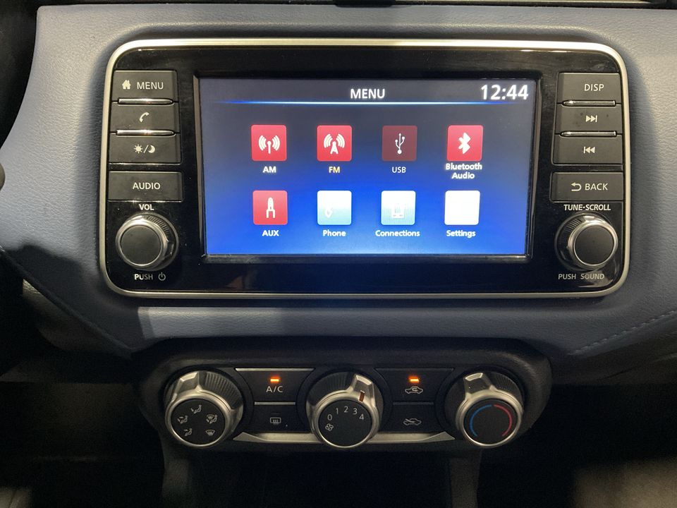 2024 Nissan Versa SV