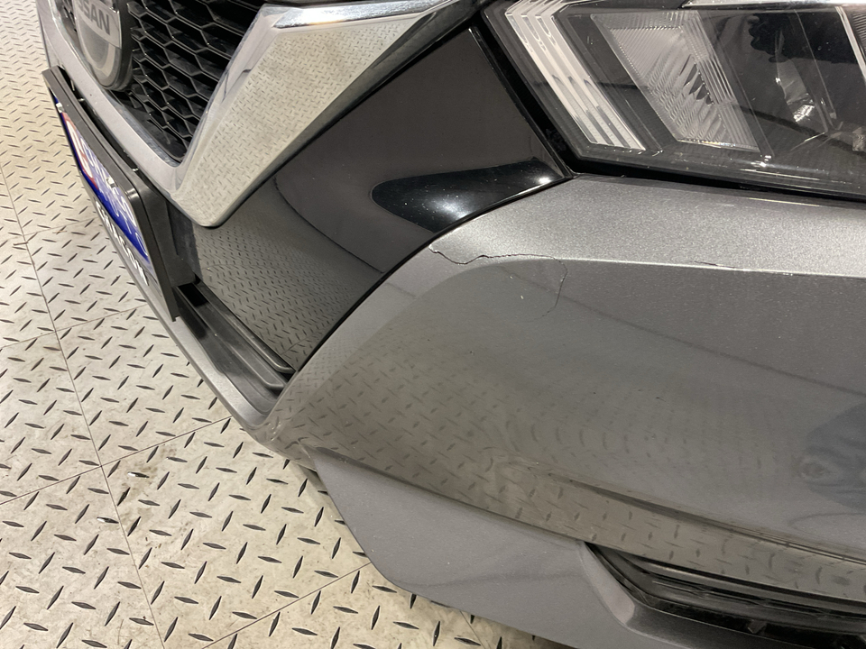 2022 Nissan Versa SV