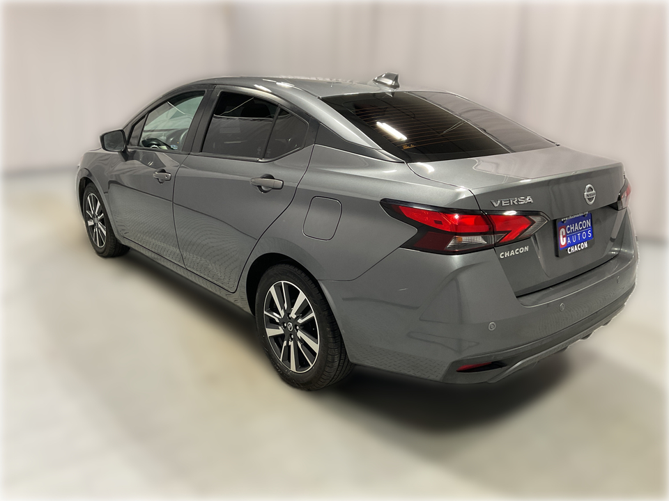 2022 Nissan Versa SV