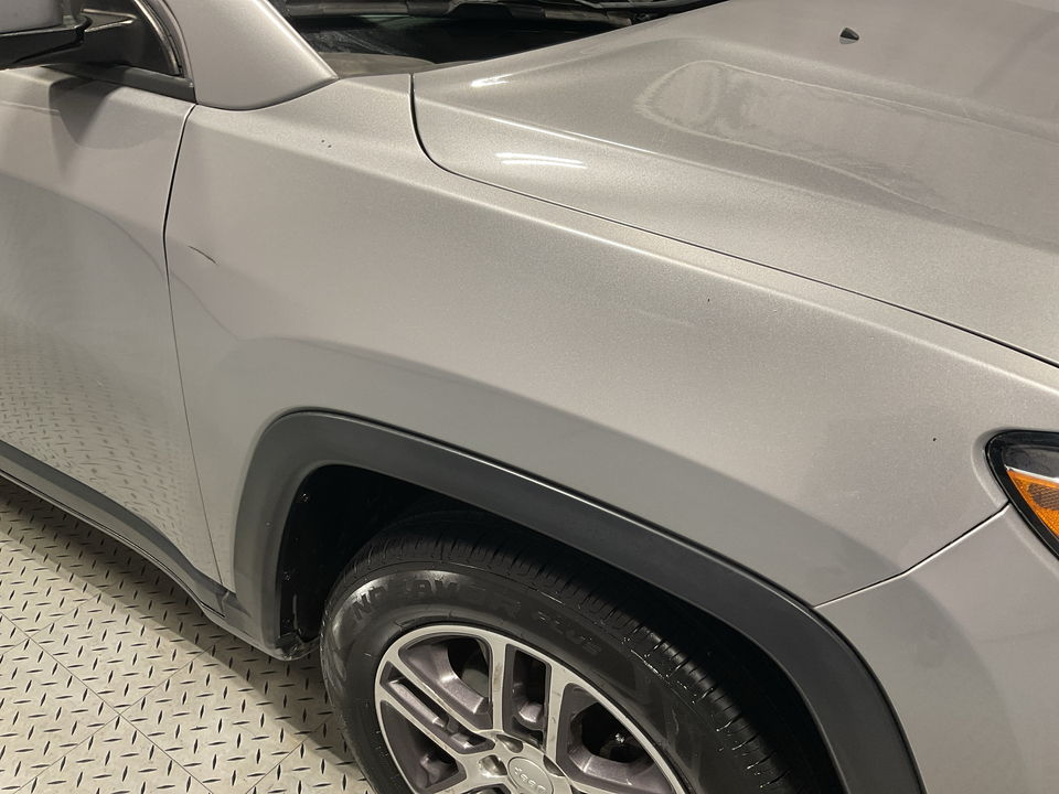 2019 Jeep Compass Latitude FWD