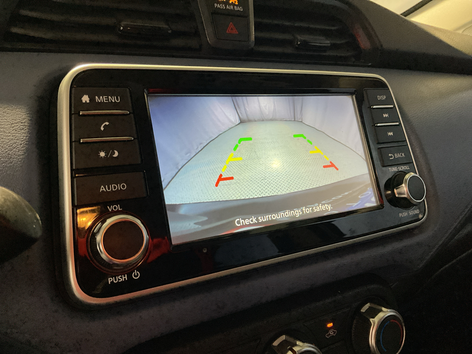 2023 Nissan Versa SV