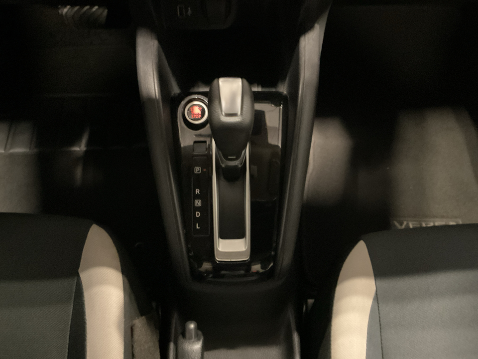 2020 Nissan Versa SV