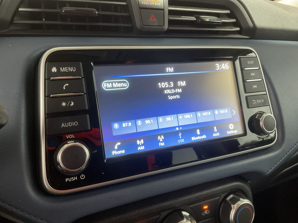 2025 Nissan Versa SV