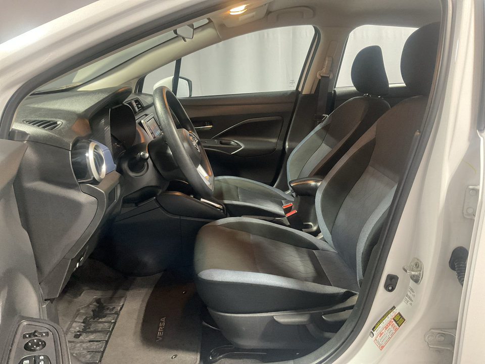 2024 Nissan Versa SV