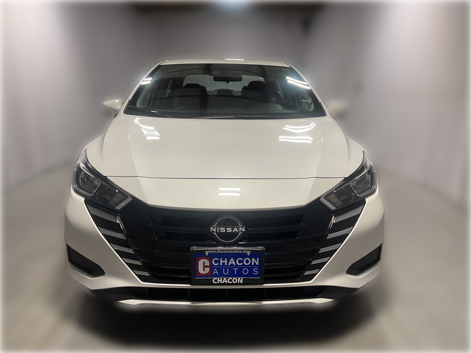 2024 Nissan Versa SV