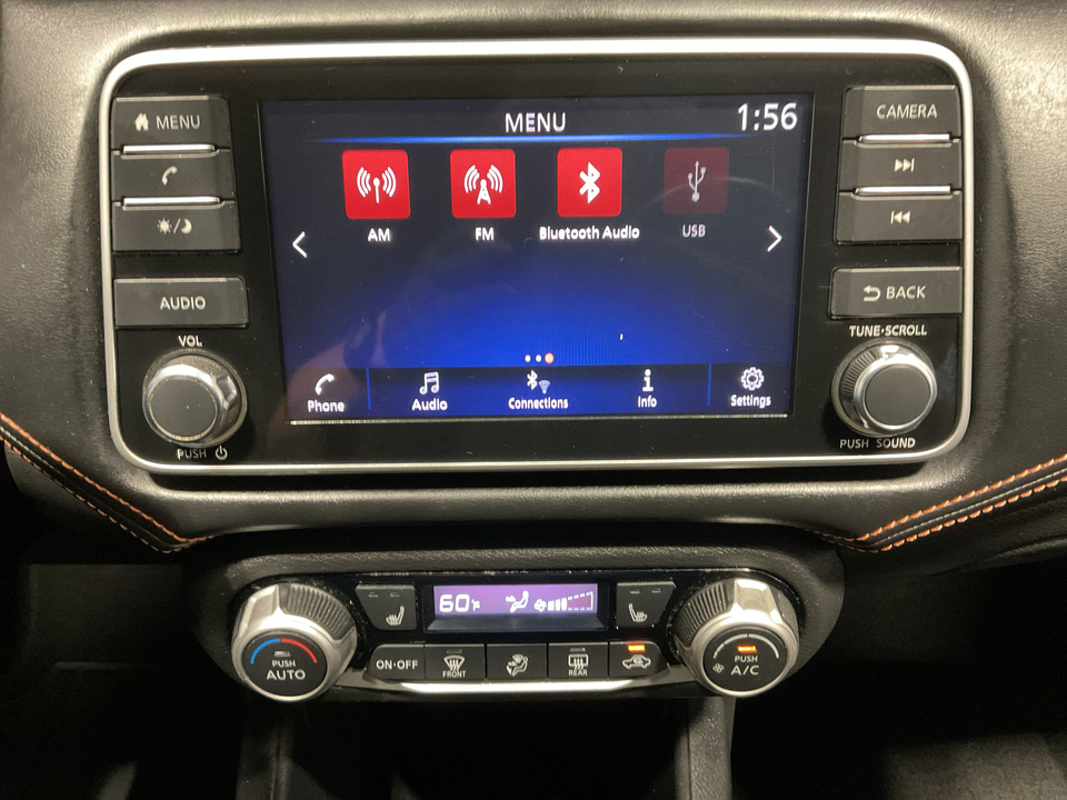 2021 Nissan Versa SR