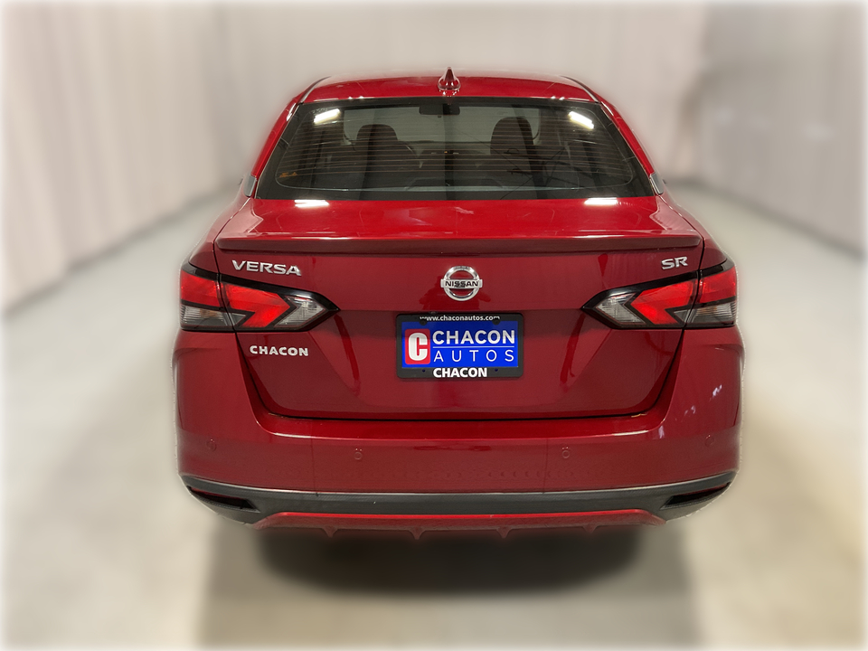 2021 Nissan Versa SR