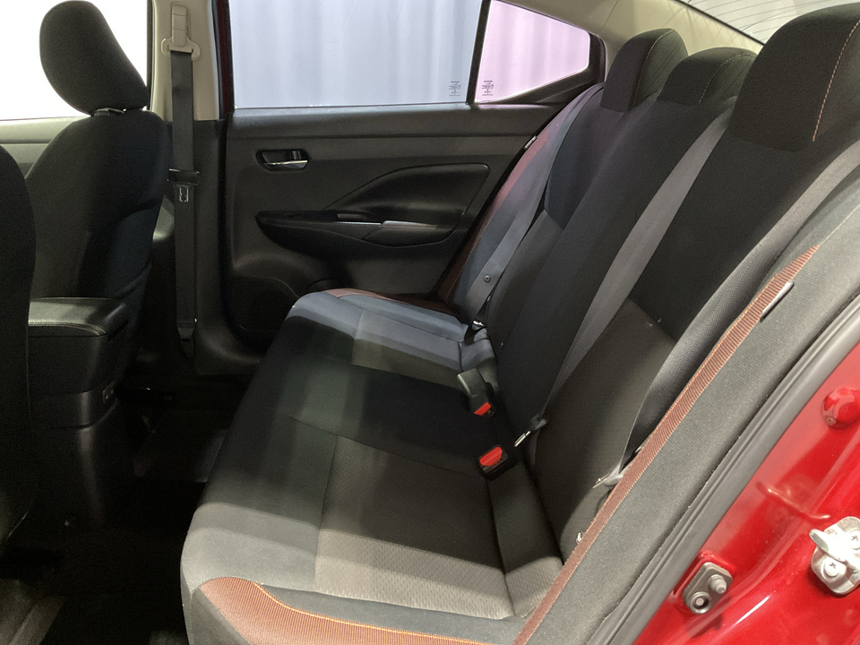 2021 Nissan Versa SR